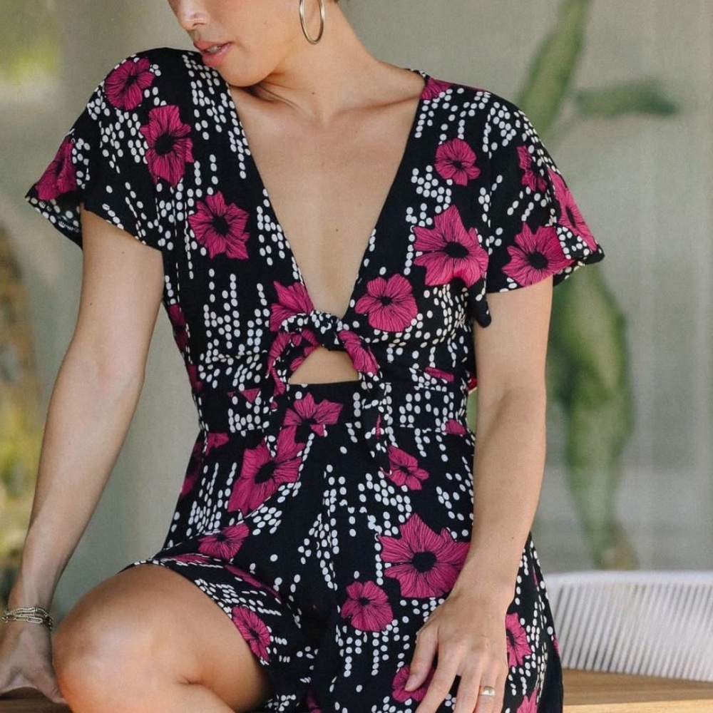 New Fighting Eel Ava Sky Romper Kiwi in Black Falling Floral - size S Tie Front